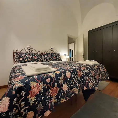 Il Cortile Delle Magnolie Gubbio